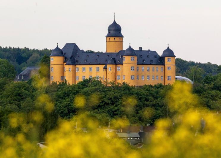 Ferienwohnung Westerwaldblick Grosszuegige Wohlfuehloase Mit Terrasse Oberelbert 外观 照片